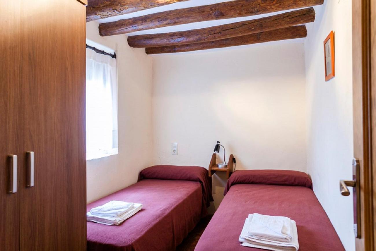 Apartamentos Casa Samper Santa Eulalia de Gállego Rum bild