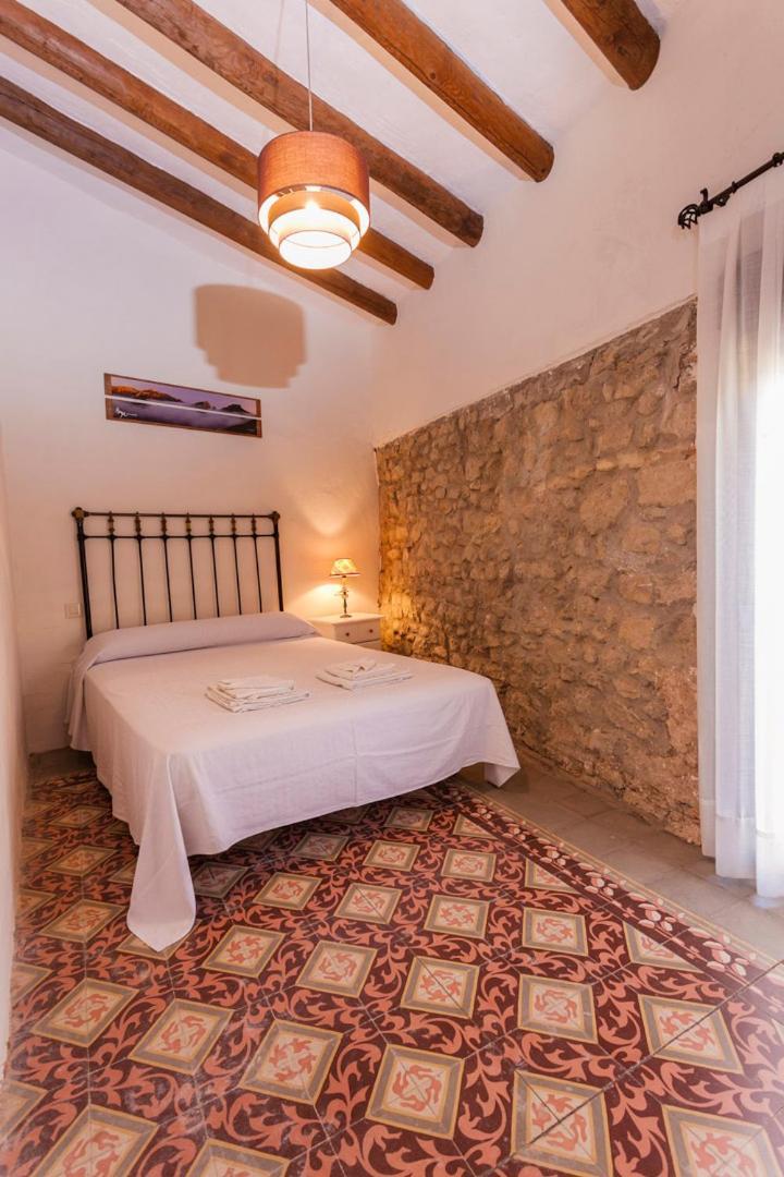 Apartamentos Casa Samper Santa Eulalia de Gállego Rum bild